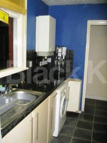 			Whole house!, 4 Bedroom, 1 bath, 1 reception Maisonette			 Farrant Avenue, WOOD GREEN